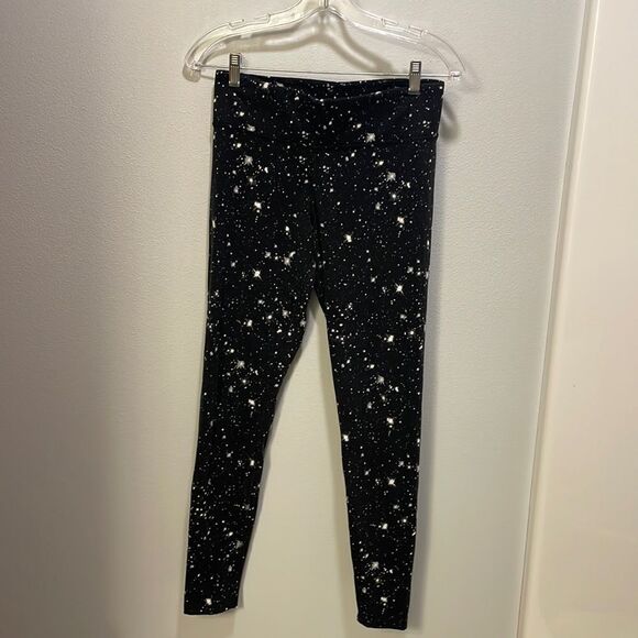 PINK Victoria's Secret Pants - PINK yoga woman black and white splattered leggings